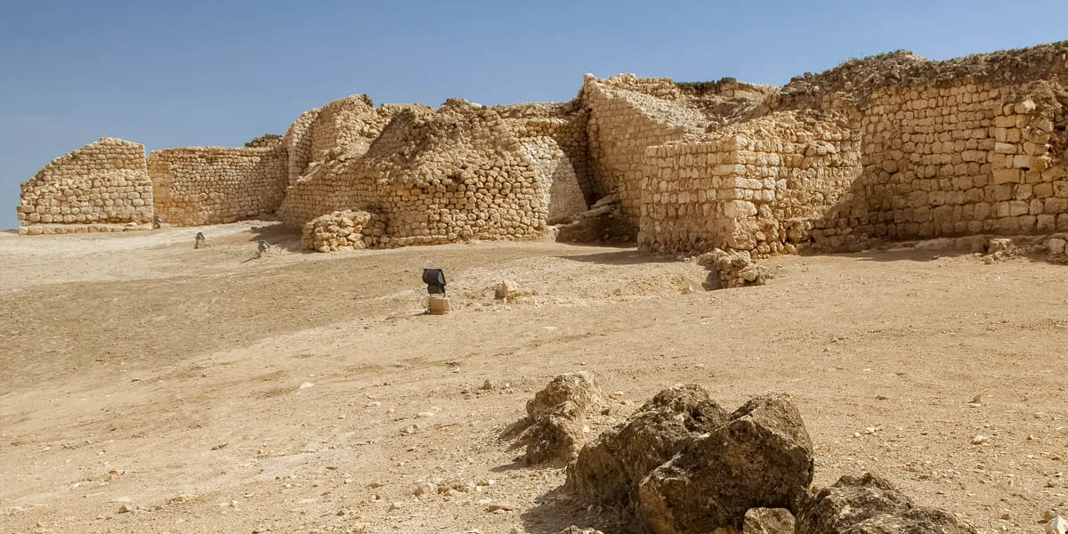 sumhuram archaeological park historical place in oman